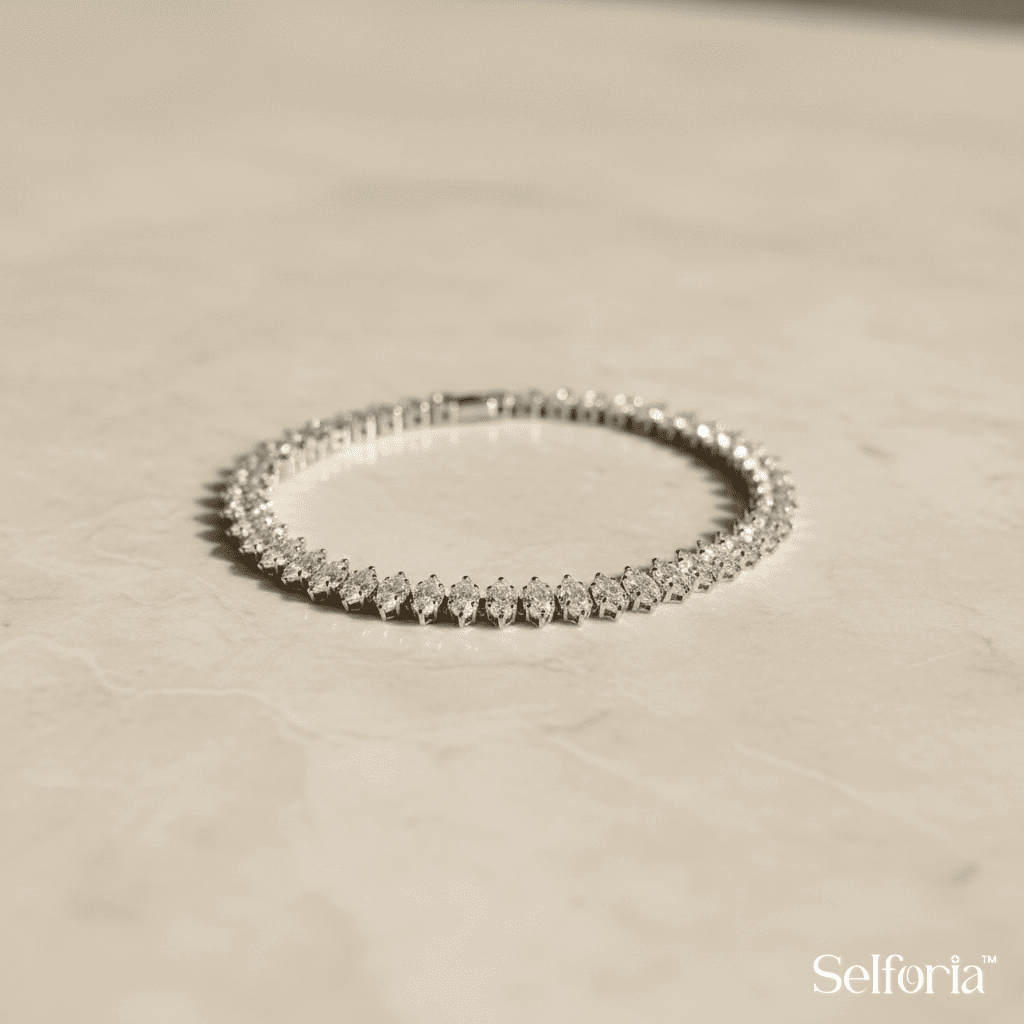 Silver tennis bracelet with sparkling stones in a classic elegant design