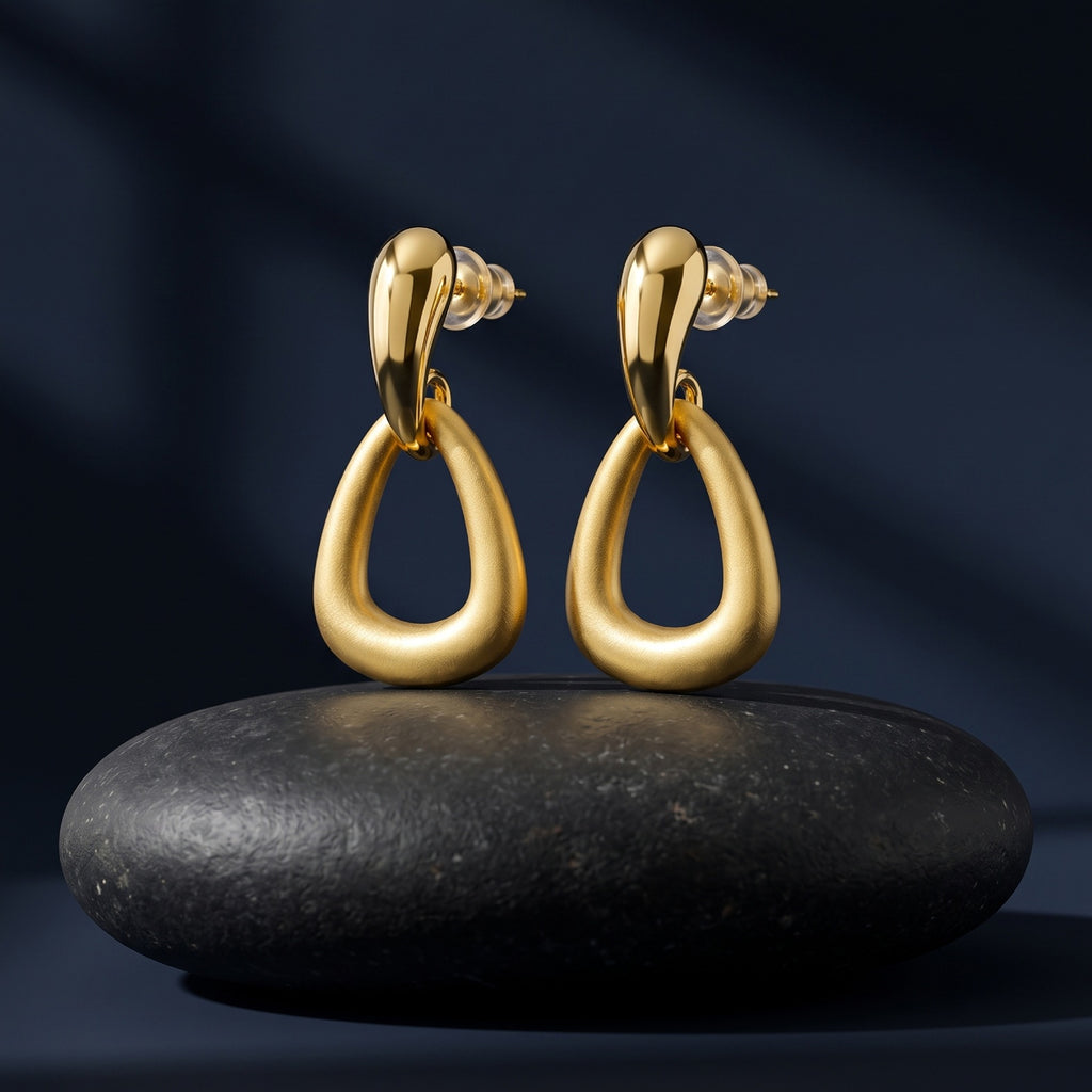 Minimal Gold Drop Earrings