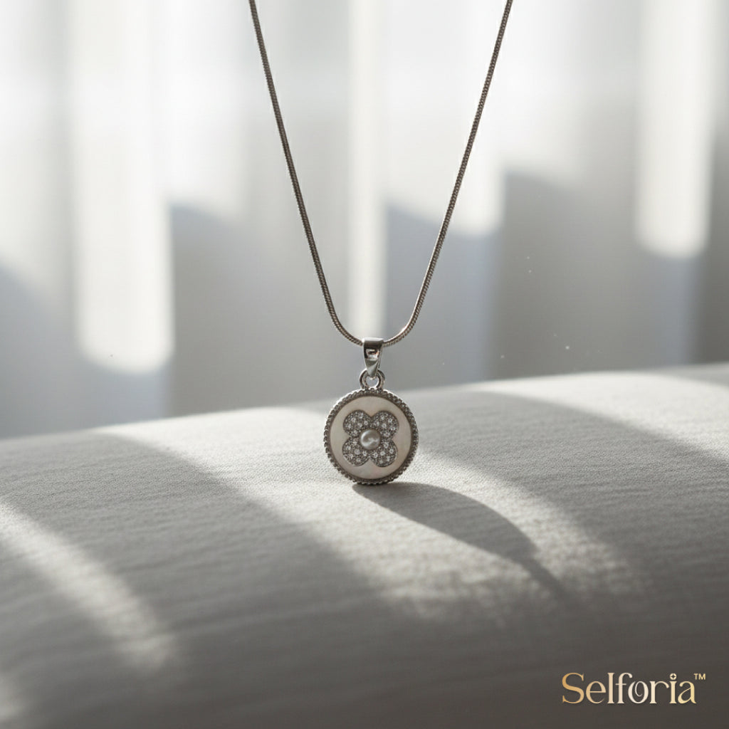 Dainty silver floral pendant necklace for women, minimalist jewellery by Selforia